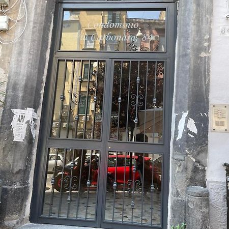 Vittoria room Napoli Esterno foto